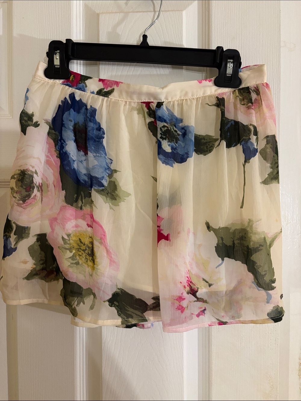 Abercrombie & Fitch Cream Floral Mini Skirt with Blue and Pink Blooms